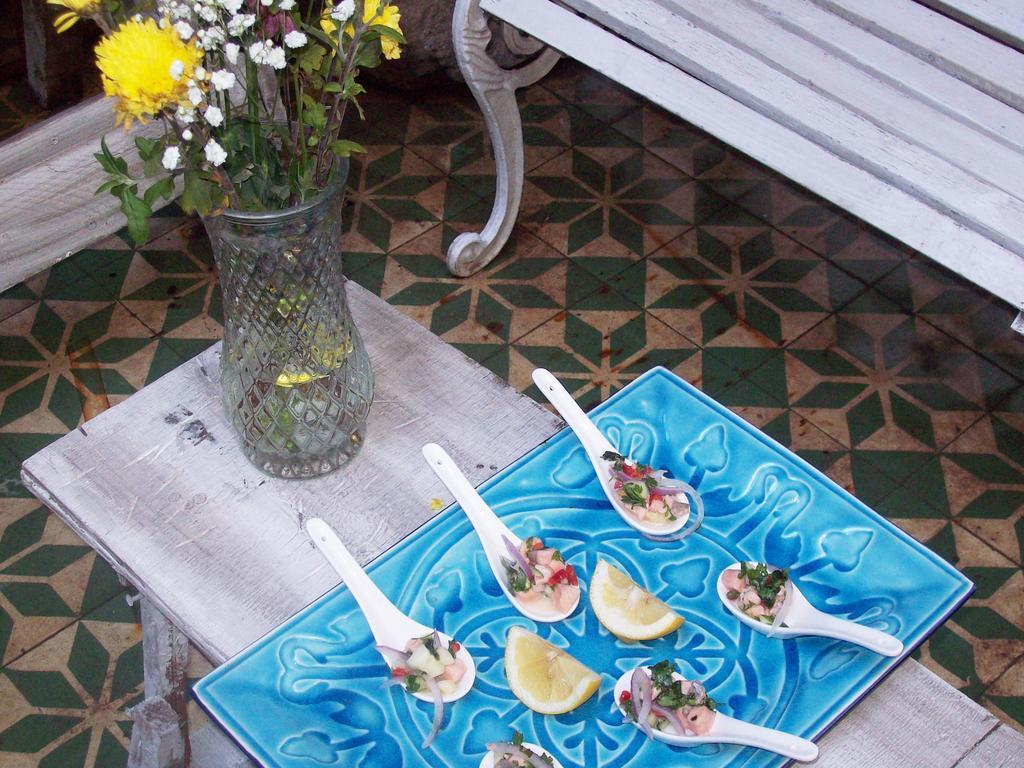 Bed and Breakfast Patio Yungay Сантьяго Екстер'єр фото