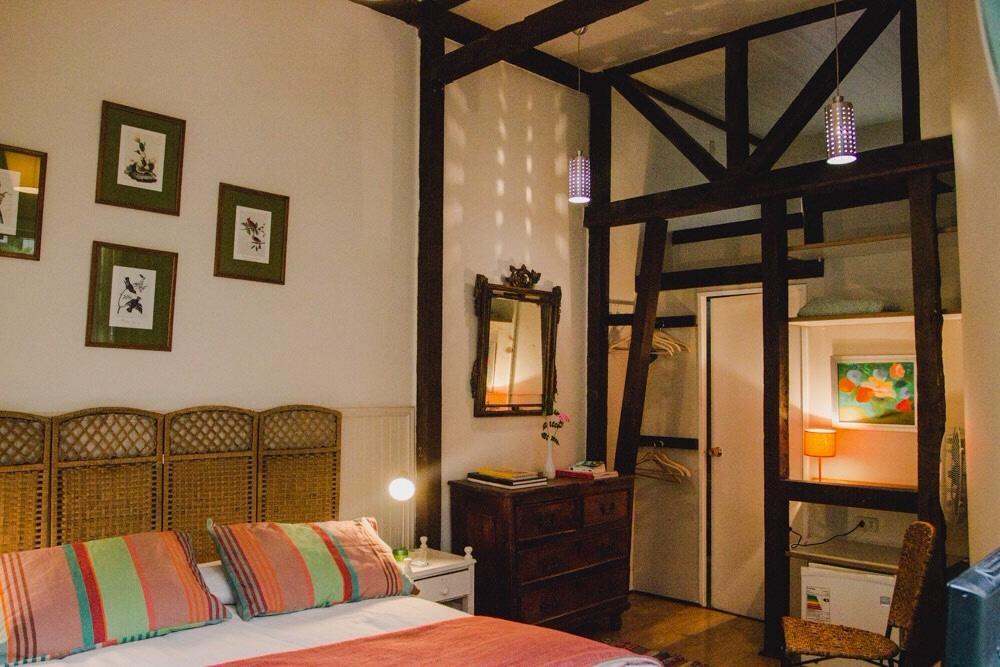 Bed and Breakfast Patio Yungay Сантьяго Екстер'єр фото